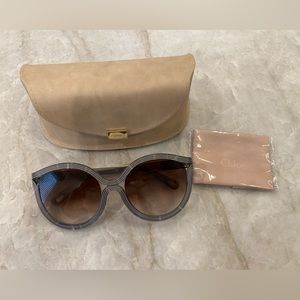 Chloe sunglasses almost new!